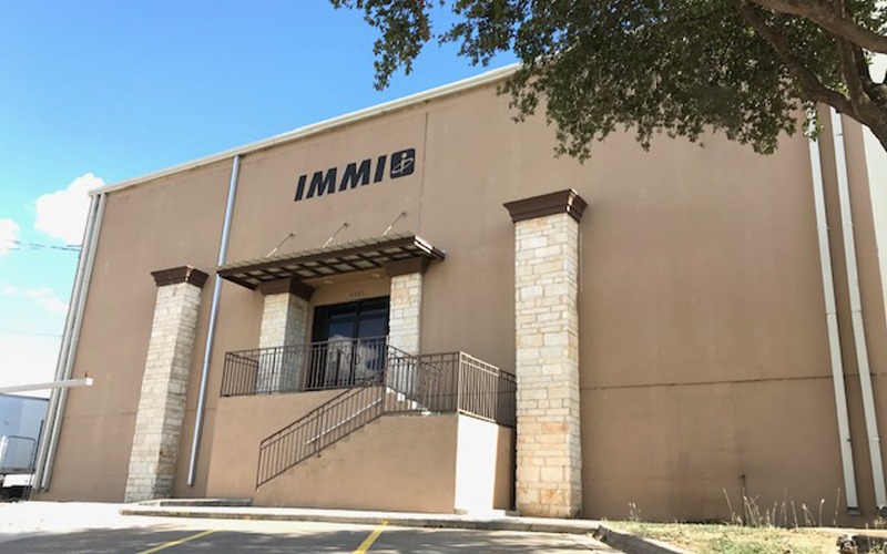 Warehouse/Shipping : Laredo, Texas